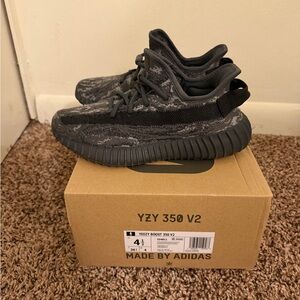 Adidas Yeezy Boost 350 V2 Kids Sneakers - Black and Gray